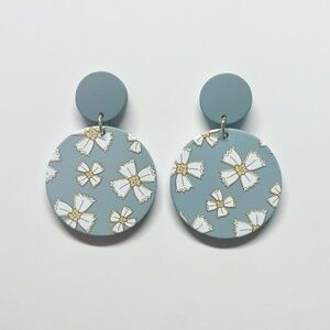 1 pair Elegant Blue and White Floral Pattern Dangle Earrings,  Stud Earrings